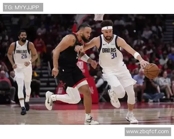 2020年8月1日火箭队与独行侠队激战回顾精彩瞬间与赛后分析