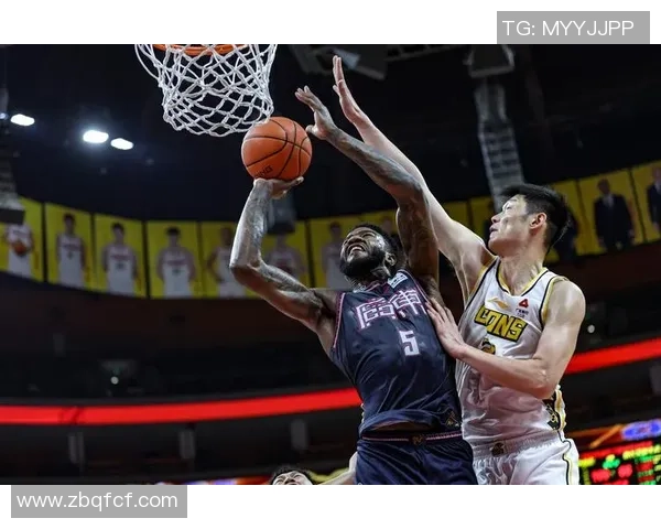 CBA总述:广东三杰得分上双率队3连胜,上海大胜江苏送对手3连败